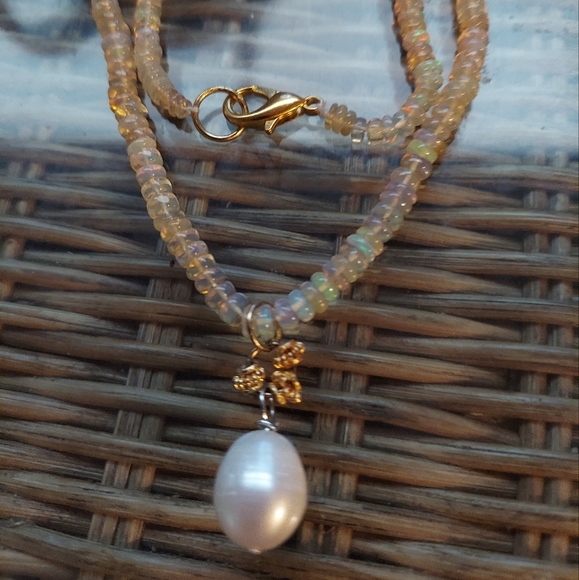 Egyptian opal rondelles x5in with South sea pearl pendant 20inches - Picture 6 of 8